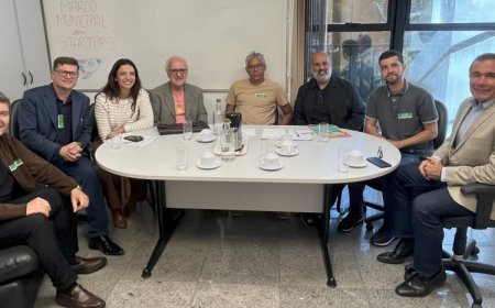 Vereadora Marcela Trópia recebe Sindijori e reforça apoio à imprensa regional