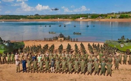 Marinha realiza operação em Furnas