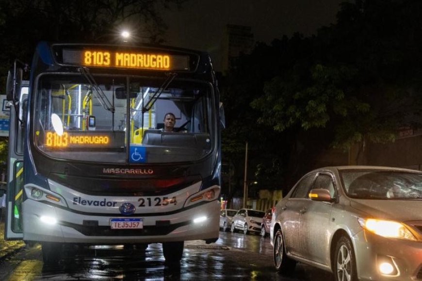 Mais de 9 milhões de passageiros já foram beneficiados pelos programas Madrugão e Catraca Livre em BH
